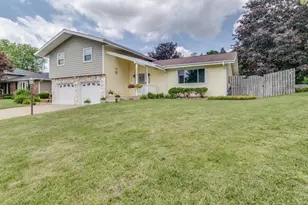 138 Grand Castle Terrace, Battle Creek, MI 49014 - Photo 36