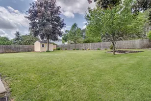 138 Grand Castle Terrace, Battle Creek, MI 49014 - Photo 32