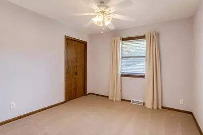 138 Grand Castle Terrace, Battle Creek, MI 49014 - Photo 16