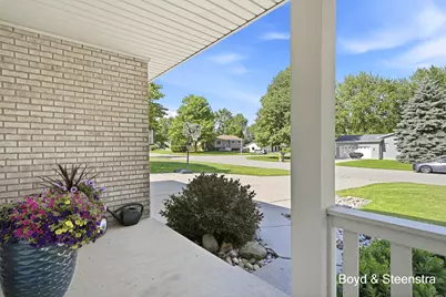 1810 Amberina Drive, Lansing, MI 48917 - Photo 6