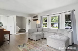 1810 Amberina Dr, Lansing, MI 48917 - Photo 10