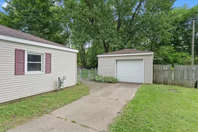 2129 Lewis Drive, Niles, MI 49120 - Photo 28