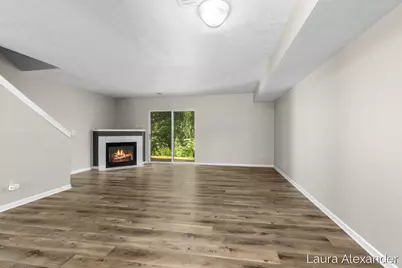 7034 S Cannon Place Drive NE #29, Rockford, MI 49341 - Photo 4
