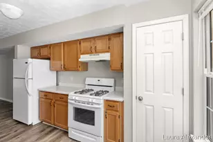 7034 S Cannon Pl Dr NE, Rockford, MI 49341 - Photo 8