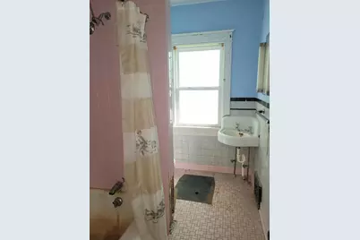 219 E Delaware, Decatur, MI 49045 - Photo 14