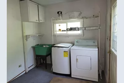 219 E Delaware, Decatur, MI 49045 - Photo 4