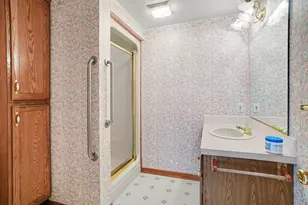 233 Parkside Dr, Zeeland, MI 49464 - Photo 14