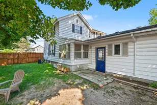 423 N Hudson St SE, Lowell, MI 49331 - Photo 30