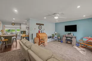 169 Park Pl, Barryton, MI 49305 - Photo 8