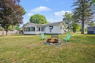 169 Park Pl, Barryton, MI 49305 - Photo 2
