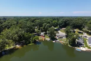 4733 Shore Dr, Coloma, MI 49038 - Photo 32
