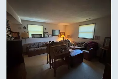 609 Hillock Court, Grand Haven, MI 49417 - Photo 8