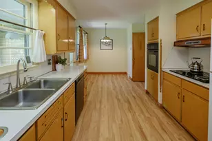 5139 Midfield Dr, Portage, MI 49002 - Photo 10