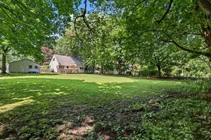 548 N Linden St, Marshall, MI 49068 - Photo 30