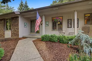 6680 Gleneagles Dr SE, Grand Rapids, MI 49546 - Photo 8