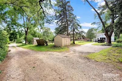 820 Diamond Avenue NE, Grand Rapids, MI 49503 - Photo 30