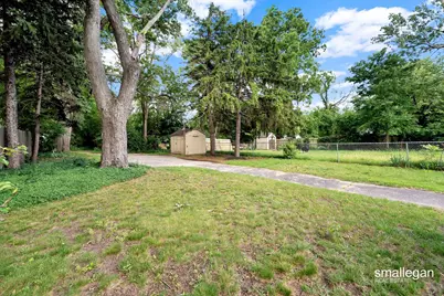 820 Diamond Avenue NE, Grand Rapids, MI 49503 - Photo 28