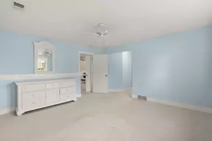 329 Hunters Run Cir, Holland, MI 49423 - Photo 18