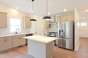 97 SW Fireside Dr SW, Grand Rapids, MI 49534 - Photo 4