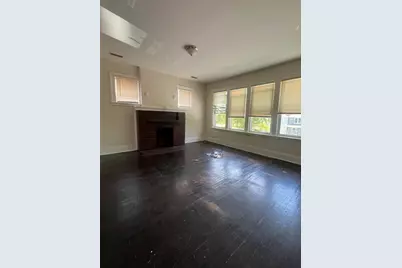 3450 Cadillac Boulevard #Upper, Detroit, MI 48214 - Photo 4