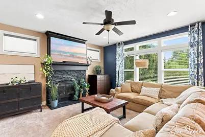 7250 Rosie Shores Drive SW, Byron Center, MI 49315 - Photo 4