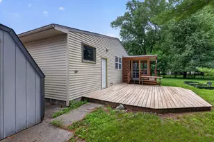 564 Birchwood St, Jackson, MI 49203 - Photo 50