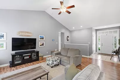 8297 Engelwood Avenue, Richland, MI 49083 - Photo 8