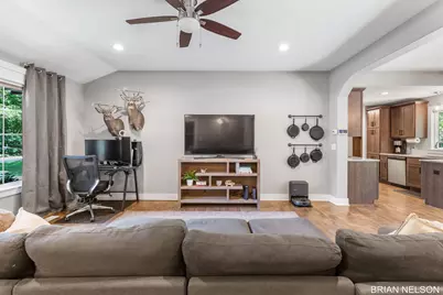 3380 Hollywood Drive, Holland, MI 49424 - Photo 6
