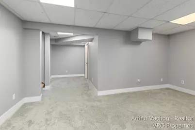 5525 Osborne Avenue SE, Kentwood, MI 49548 - Photo 24