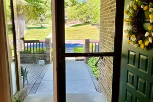1669 S Hill Blvd, Bloomfield Hills, MI 48304 - Photo 4
