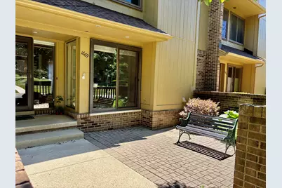 1669 S Hill Boulevard, Bloomfield Hills, MI 48304 - Photo 2