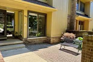 1669 S Hill Blvd, Bloomfield Hills, MI 48304 - Photo 2