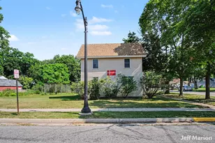 301 N Clay St, Greenville, MI 48838 - Photo 54