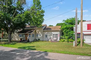 301 N Clay St, Greenville, MI 48838 - Photo 50