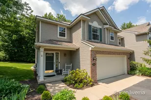 3916 Old Elm Dr SE, Kentwood, MI 49512 - Photo 2