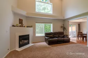 3916 Old Elm Dr SE, Kentwood, MI 49512 - Photo 4