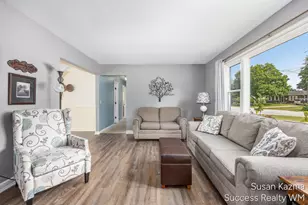 1313 SE Brookridge SE, Grand Rapids, MI 49508 - Photo 2