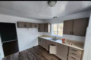 15646 Saratoga Ave, Detroit, MI 48205 - Photo 6