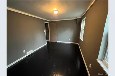 15646 Saratoga Avenue, Detroit, MI 48205 - Photo 10