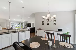 13346 Sunset View Dr NE, Cedar Springs, MI 49319 - Photo 10