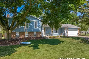 7151 Churchill St, Jenison, MI 49428 - Photo 2
