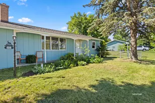 5157 Highland Dr, Traverse City, MI 49685 - Photo 2