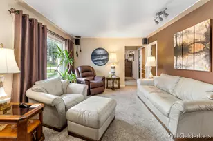 559 Shawmut Blvd NW, Grand Rapids, MI 49504 - Photo 4