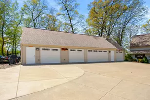 11003 South Dr, Plainwell, MI 49080 - Photo 28