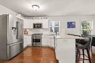 1303 Forres Ave, Saint Joseph, MI 49085 - Photo 10