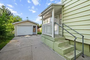 1110 Sibley St NW, Grand Rapids, MI 49504 - Photo 28