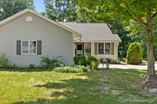 6733 Beechwood Dr, Saranac, MI 48881 - Photo 2