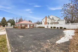 214 South St, Jonesville, MI 49250 - Photo 24