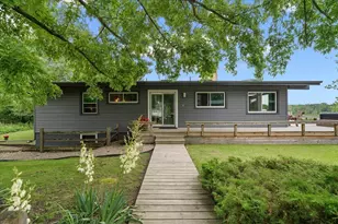 5501 Sunset Path, Stevensville, MI 49127 - Photo 8