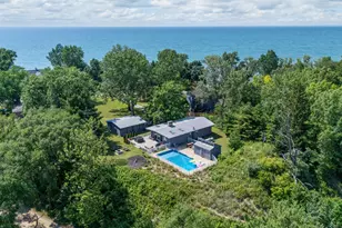 5501 Sunset Path, Stevensville, MI 49127 - Photo 2